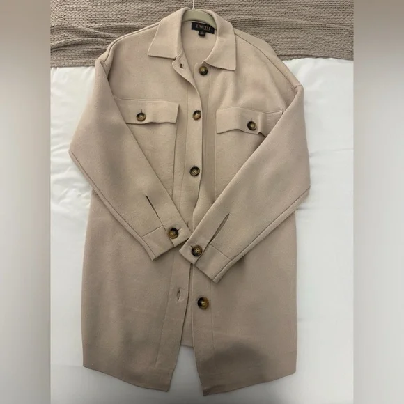 Women's Beige Button-Up Light Knit Sweater - Picture 4 of 7